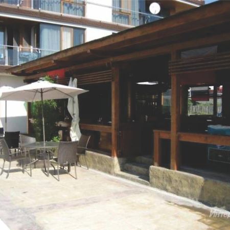 Pomorie Bay Aparthotel Exterior photo