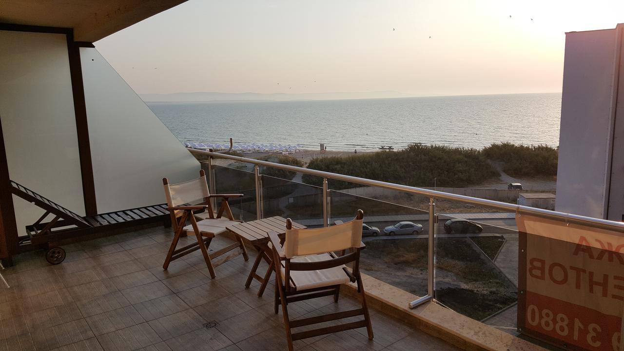 Pomorie Bay Aparthotel Exterior photo