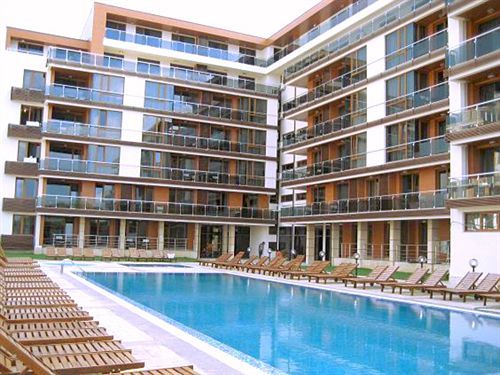 Pomorie Bay Aparthotel Exterior photo